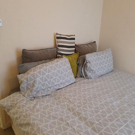 Litherland Apartment Esterno foto