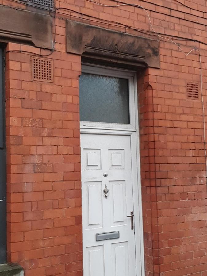 Litherland Apartment Esterno foto