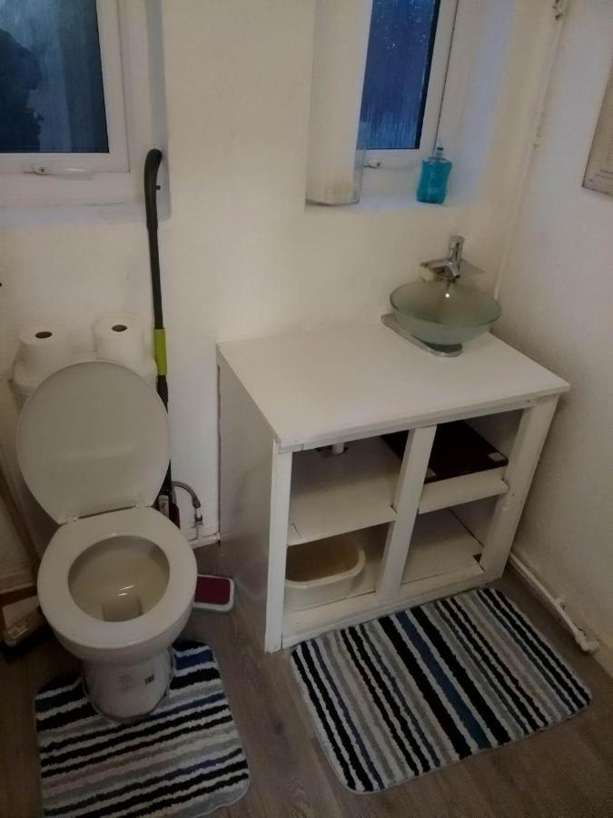 Litherland Apartment Esterno foto